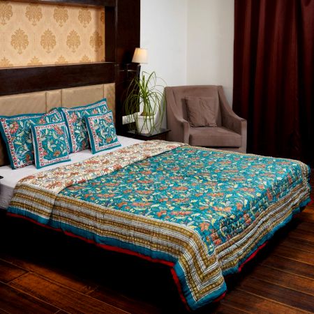 Teal Blossom Cotton Quilt